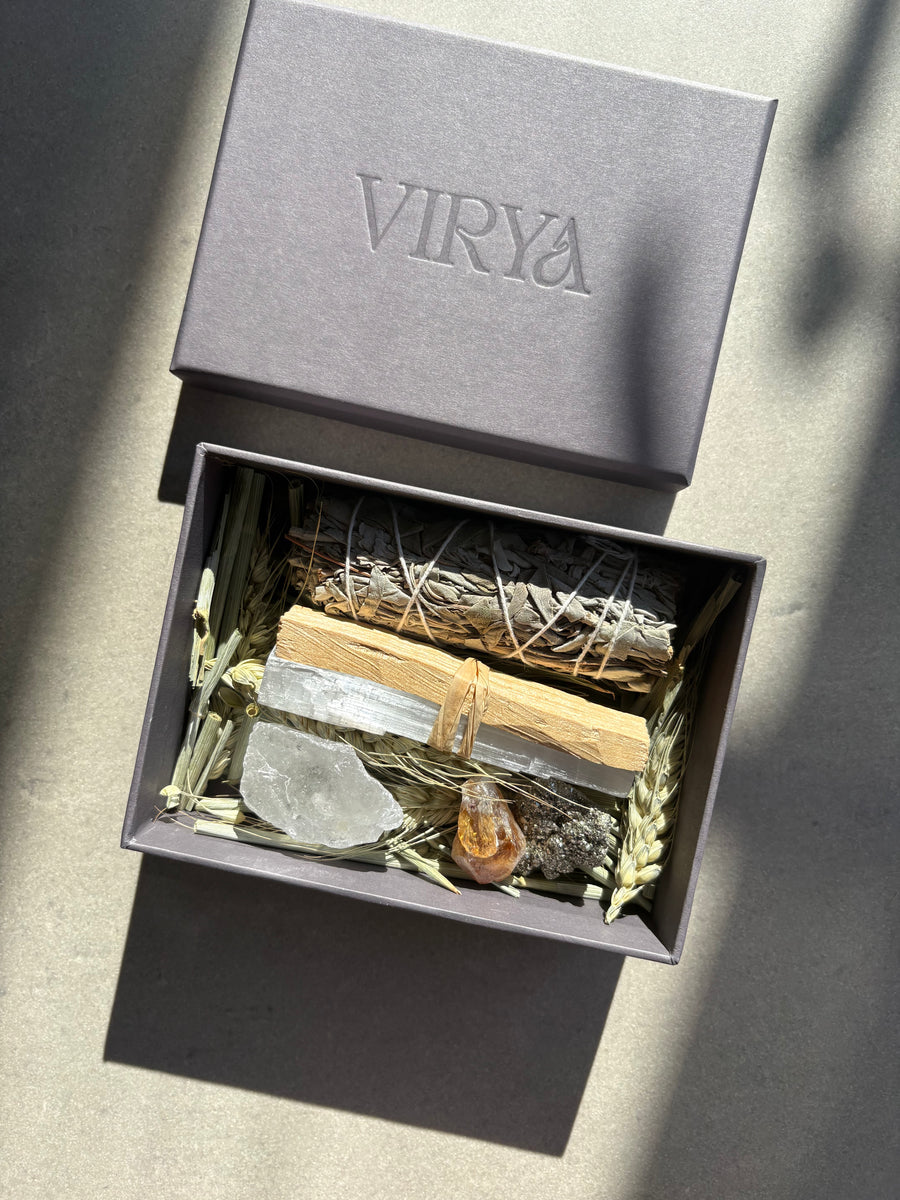 Dream & Manifest - Citrine, Clear Quartz, Pyrite & Selenite