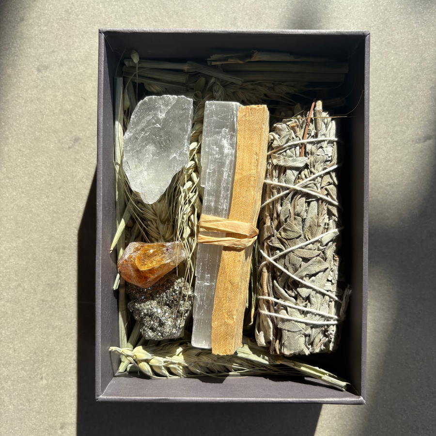 Dream & Manifest - Citrine, Clear Quartz, Pyrite & Selenite